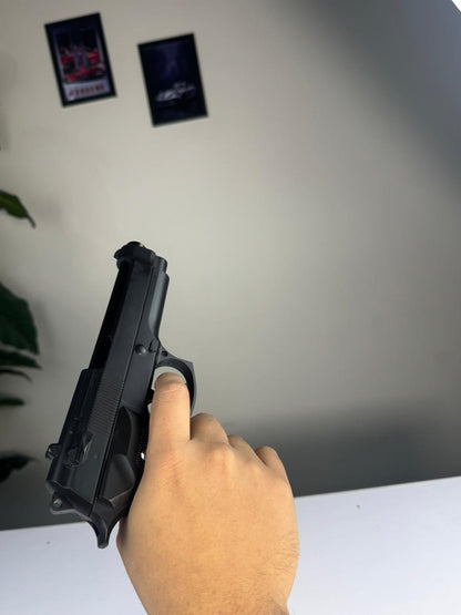 Black M92 Beretta Airsoft Toy Gun – Realistic, Durable & Perfect for Airsoft Enthusiasts