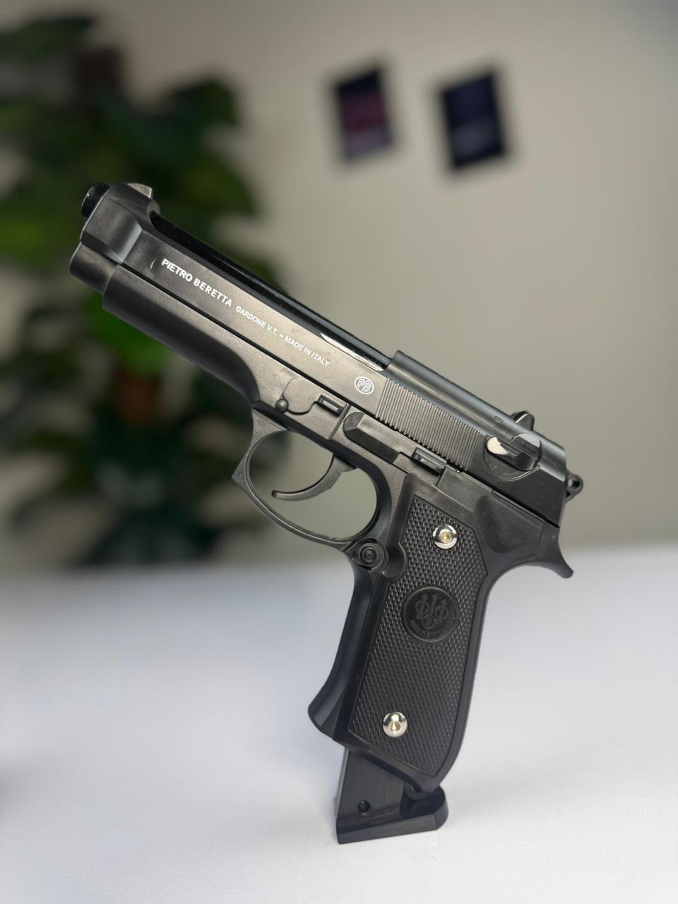 Black M92 Beretta Airsoft Toy Gun – Realistic, Durable & Perfect for Airsoft Enthusiasts